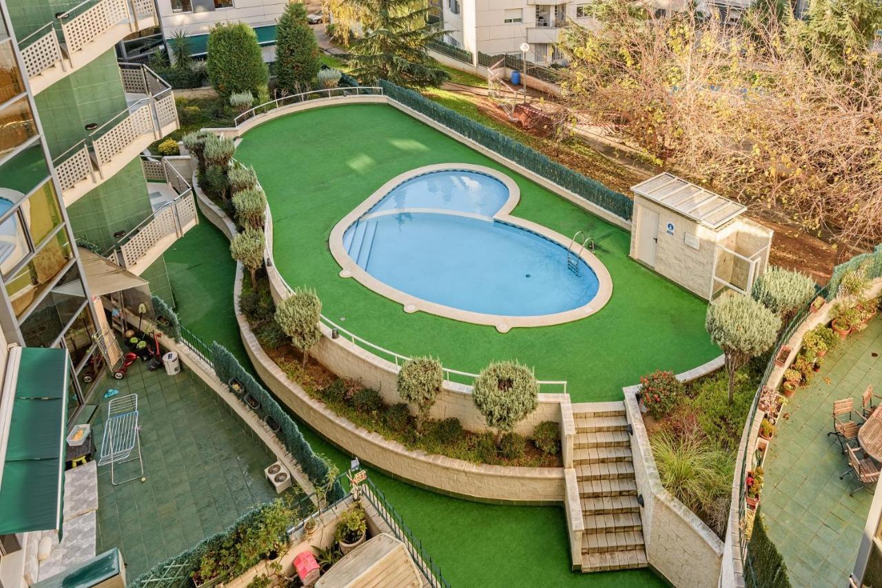 Apartamento&Piscina Cerca De Barcelona Рипольет Экстерьер фото